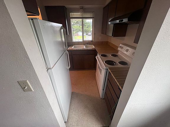 3rd image of 211 N 21st St #3