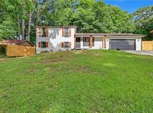 3043 Orbit Cir, Ellenwood, GA 30294