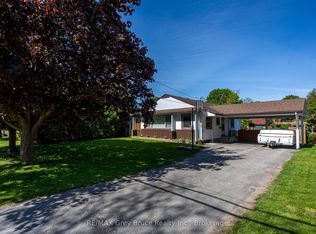 2120 4th Ave W, Owen Sound, ON N4K 4Y5