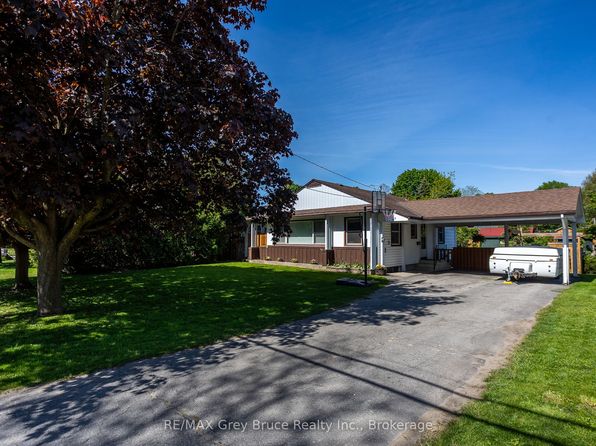 2120 4th Ave W, Owen Sound, ON N4K 4Y5