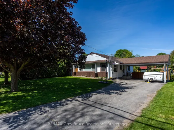 2120 4th Ave W, Owen Sound, ON N4K 4Y5