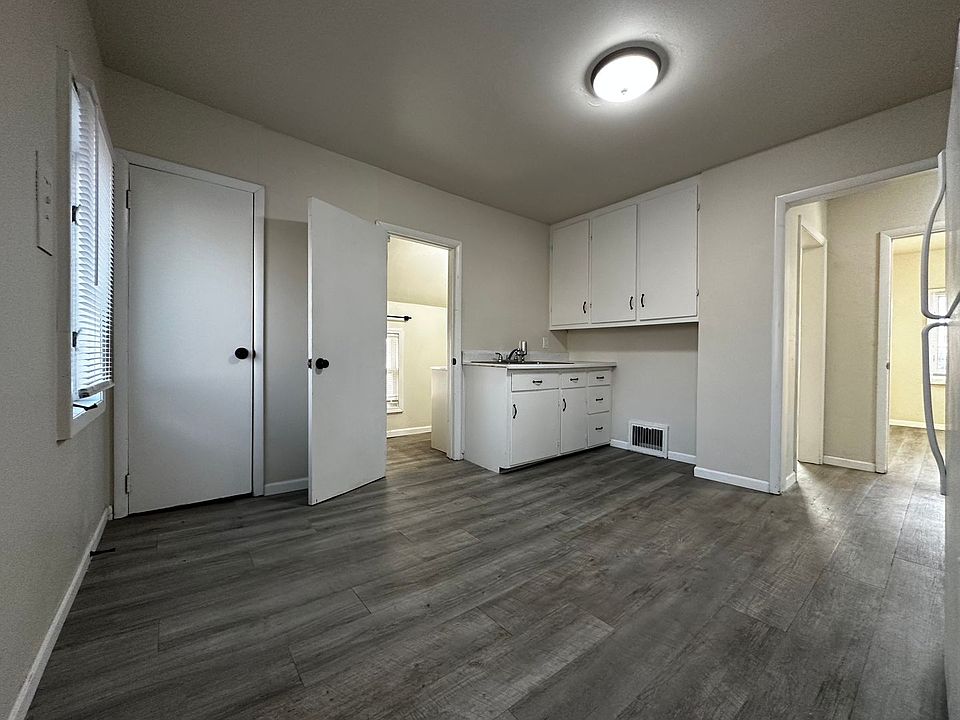 Madison St. Duplex Apartment Rentals Little Chute, WI Zillow