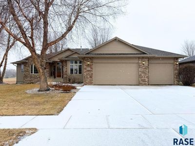 2412 S Grinnell Ave, Sioux Falls, SD, 57106