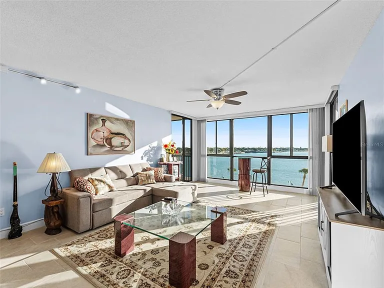 7100 Sunshine Skyway Ln S #503 — Photo 3