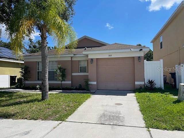 1st image of 160 Hammock Ct