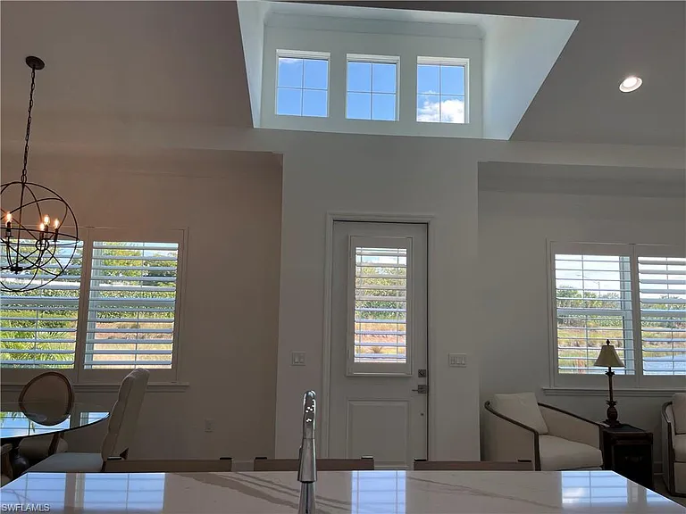 6984 Saona Ct — Photo 5