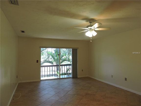2nd image of 2740 Hidden Lake Blvd Unit C