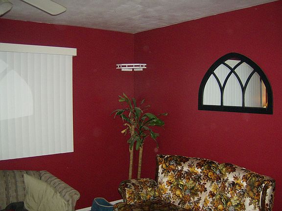 4th image of 99 Mountain View Ln
