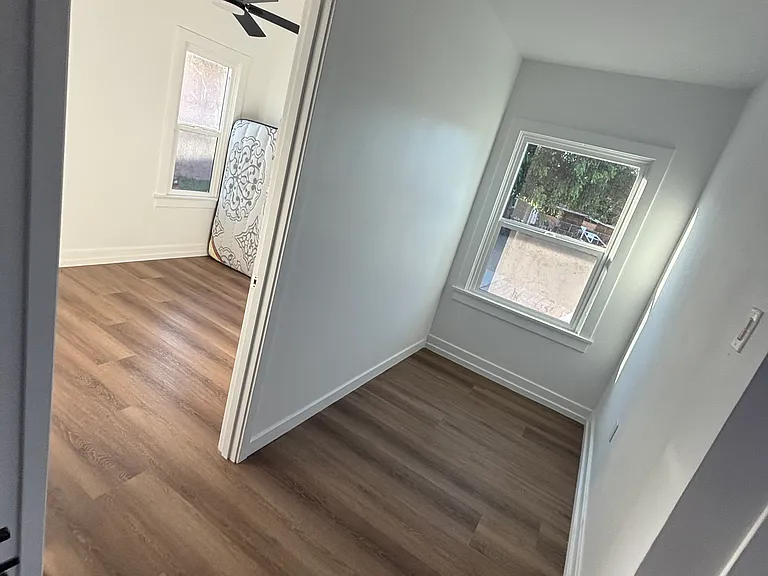 443 W Tichenor St — Photo 15