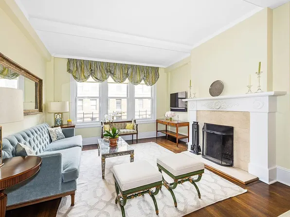 114 E 84th St APT 8B, New York, NY 10028