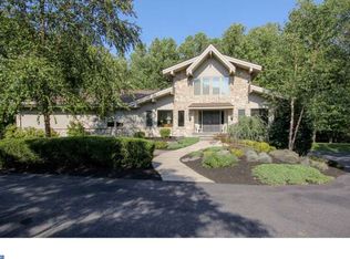 2 Coopershawk Ln, Chadds Ford, PA 19317