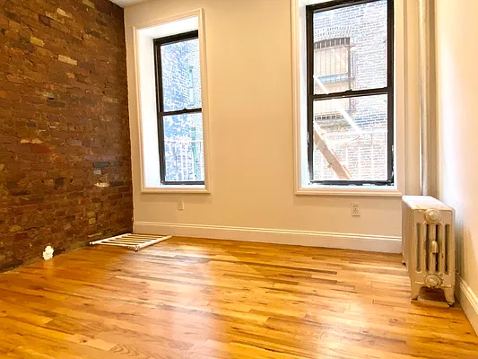 Rented by Corcoran | media 21