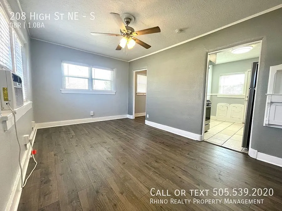 Welcome to Alhambra Court! Studio, 1 Bath! — Photo 2
