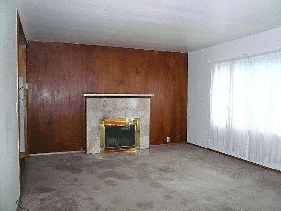 2nd image of 720 7th Ave