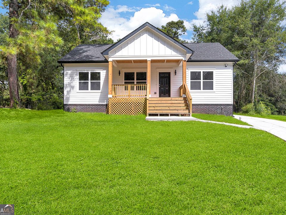 1st image of 159 Wright Cir
