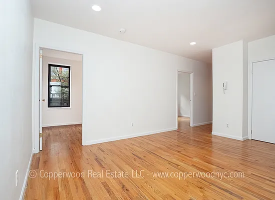 Rented by Copperwood Real Estate | media 16