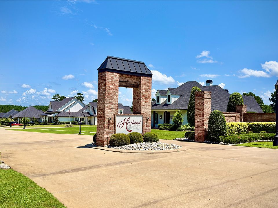 1st image of 115 Fannin Dr