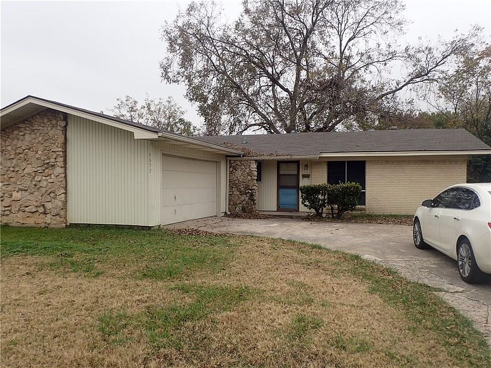 1st image of 4633 S Dr W