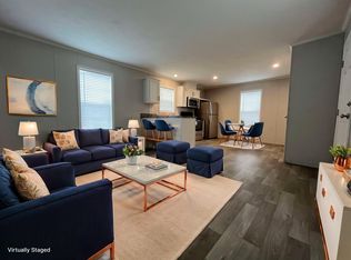 8 Trappers Trl, Louisville, KY 40216