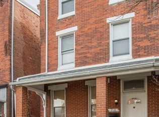 718 W Lafayette St, Norristown, PA