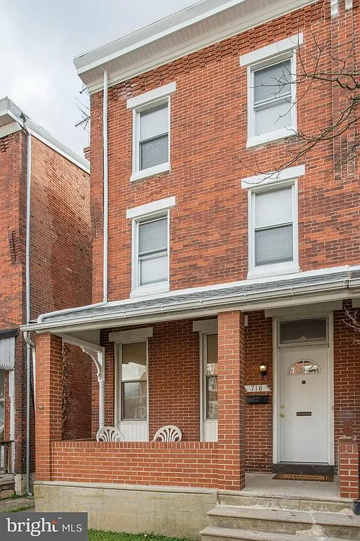 718 W Lafayette St photo 1