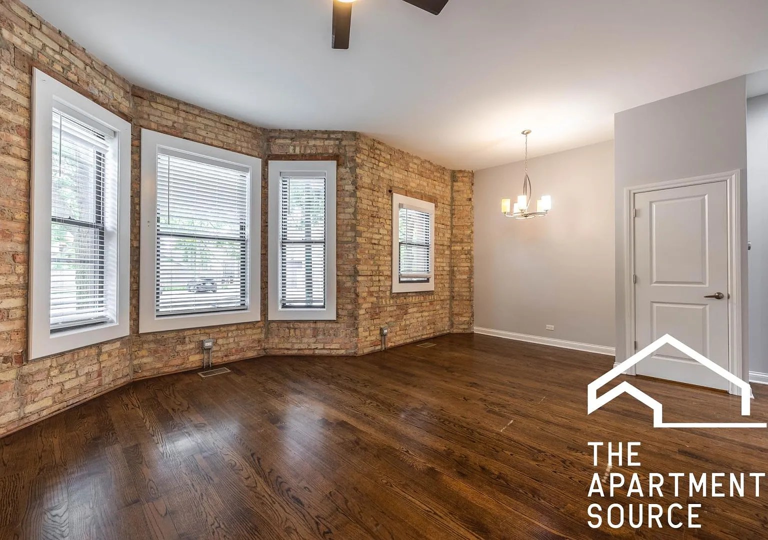 2 bed, 1200 sqft, $3,250 — Photo 1