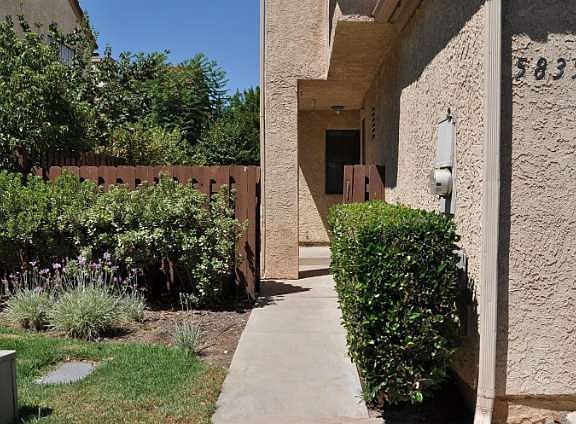 2nd image of 5835 Cochran St