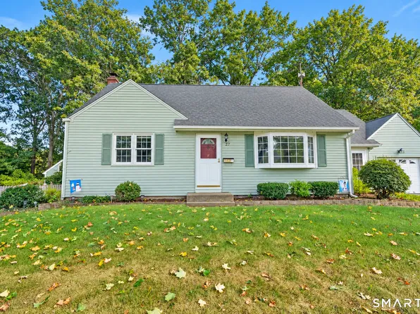 27 Queen Street, Enfield, CT 06082