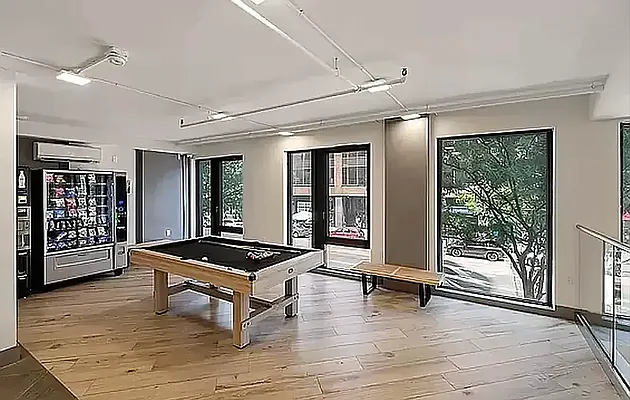 Rented by REAL New York | media 20