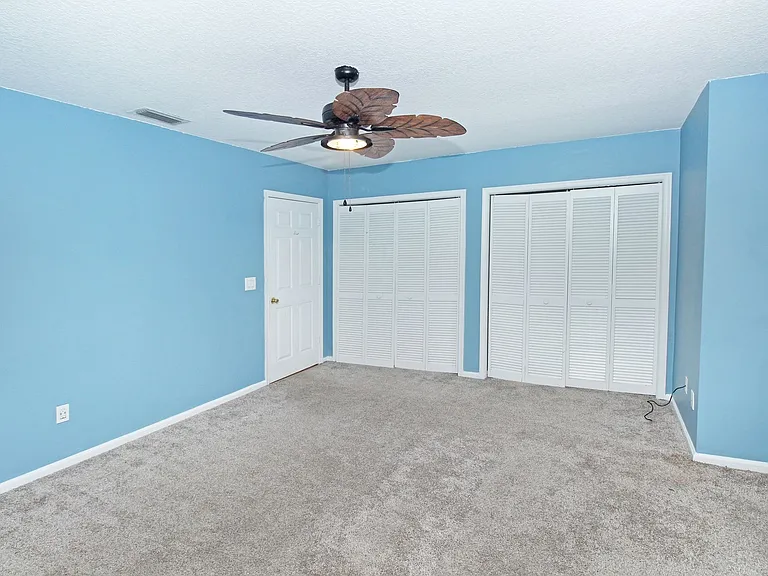 896 Rose Ct — Photo 58