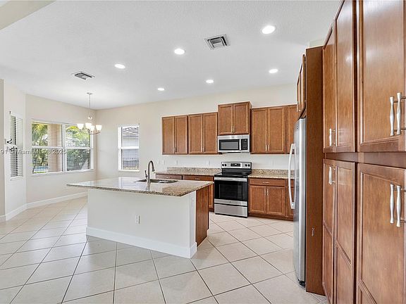 5th image of 15917 Rain Lilly Way #15917