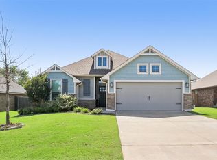 2332 Santa Monica St, Edmond, OK 73034
