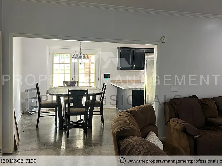 514 Oak Ridge Way — Photo 6