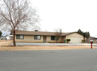 21815 Little Beaver Rd, Apple Valley, CA 92308