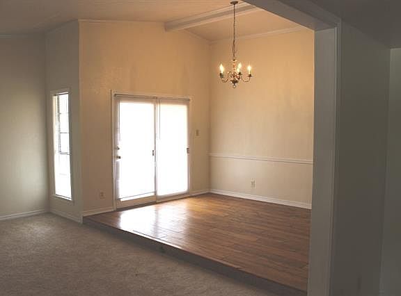 5th image of 1303 Sequoia Dr