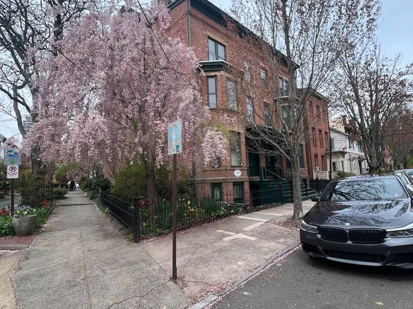 28 Academy St, New Haven, CT 06511