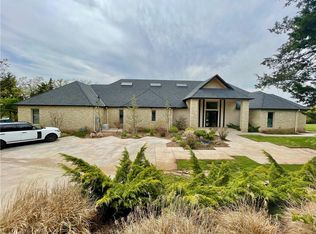 2417 Spring Lake Ct, Edmond, OK 73049