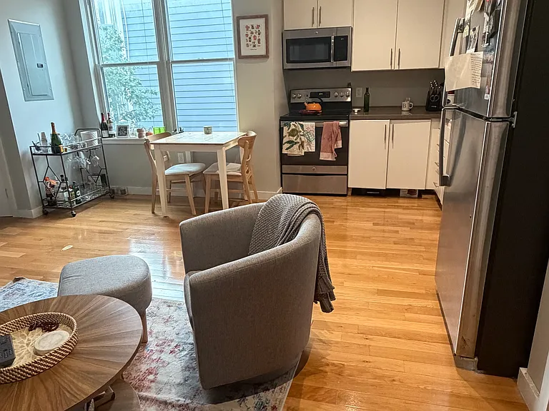20 Orleans St #303 — Photo 3
