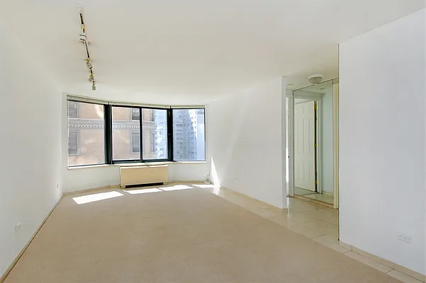 Rented by Corcoran | media 30