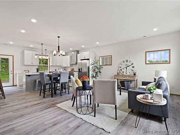 2nd image of 3604 Crandall Station Road NE