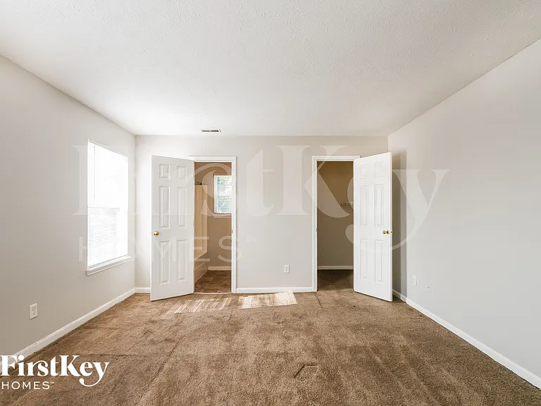 11618 Congressional Ln — Photo 9
