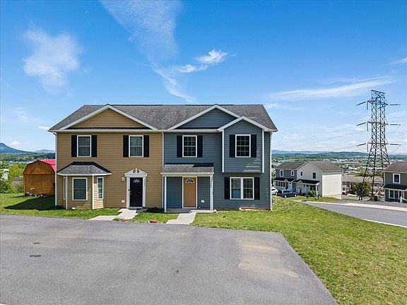 2nd image of 3265 Hebron Ct