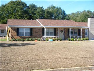 1st image of 3305 Grandeur Dr