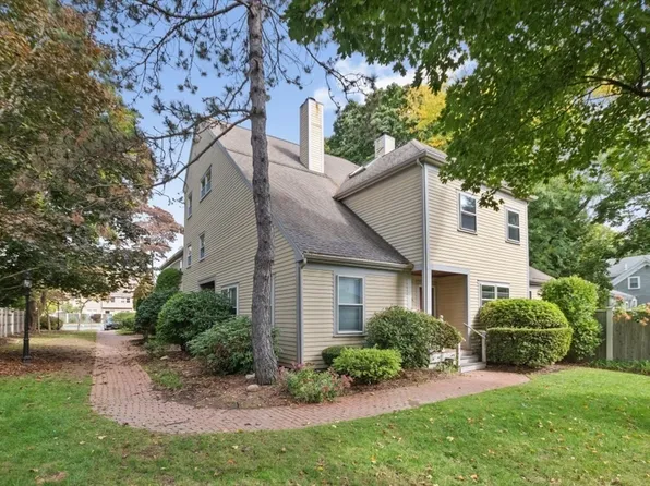 86 Washington Park Unit 86, Newtonville, MA 02460