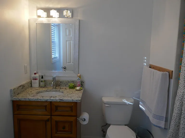 1243 Hanover Pl — Photo 9
