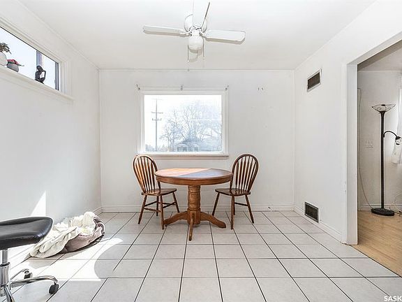 4th image of 2302 Lorne Ave