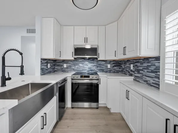 29 Burgundy Drive #A, Delray Beach, FL 33484