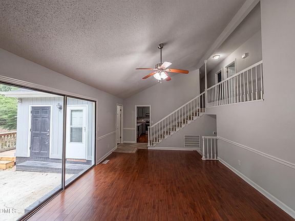 3rd image of 2721 Pebblebrook Dr