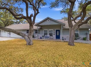 1354 Dawnridge Dr, Canyon Lake, TX 78133