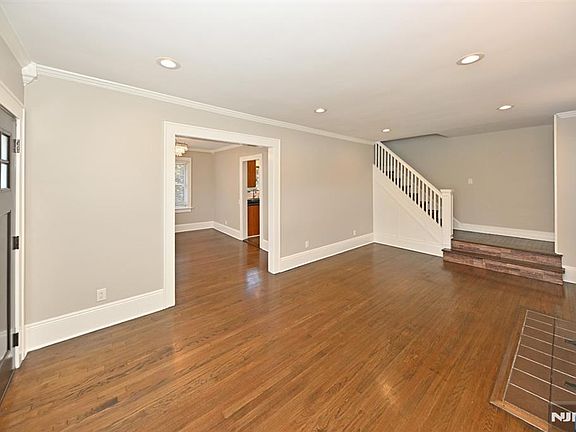 3rd image of 217 Elmwood Ave